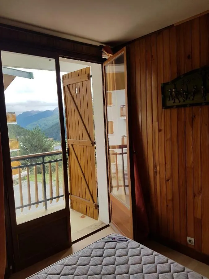Le Petit Chalet Auron Apartament